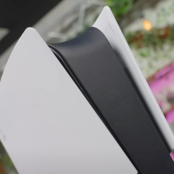 Sony allège le stockage de la PS5, mais pas son prix
