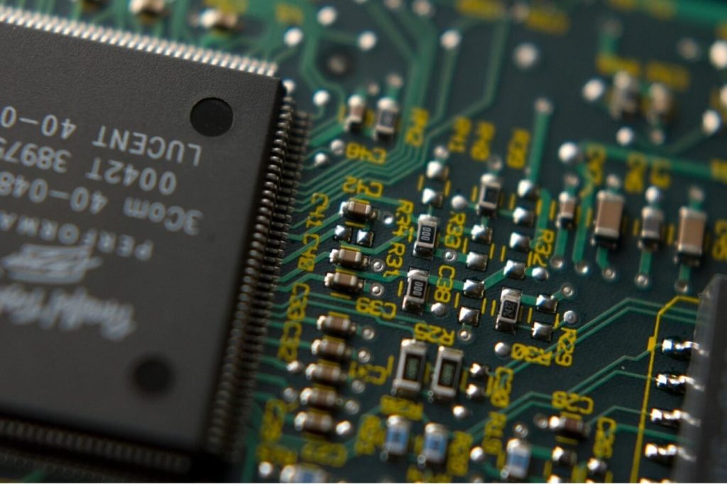 Des puces Nvidia encore utilisées par Pékin, dans des applications militaires ?