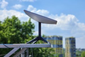 Pourquoi les antennes Starlink étaient au cœur d’un empire de la fraude en Birmanie