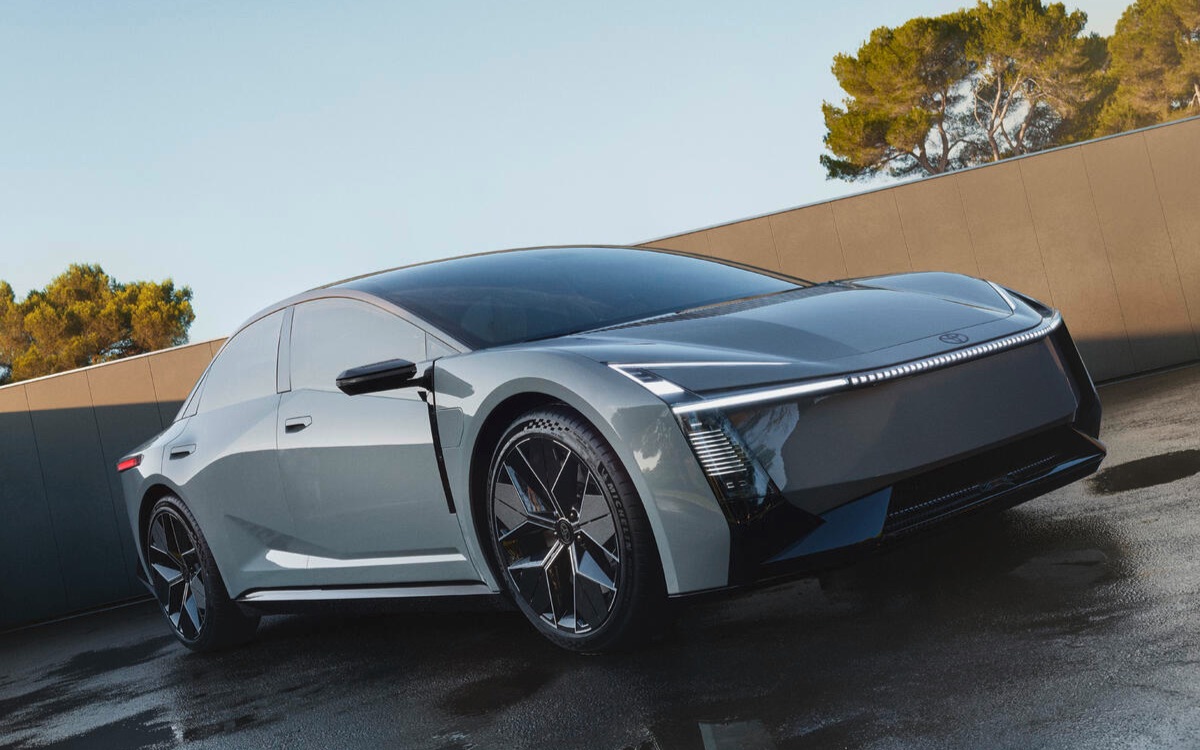 Toyota électrifie la voiture la plus vendue au monde avec ce concept radical