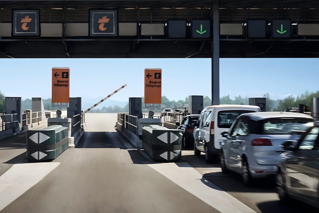 L’attente aux barrières sur autoroute, c’est de l’histoire ancienne avec ce badge télépéage gratuit