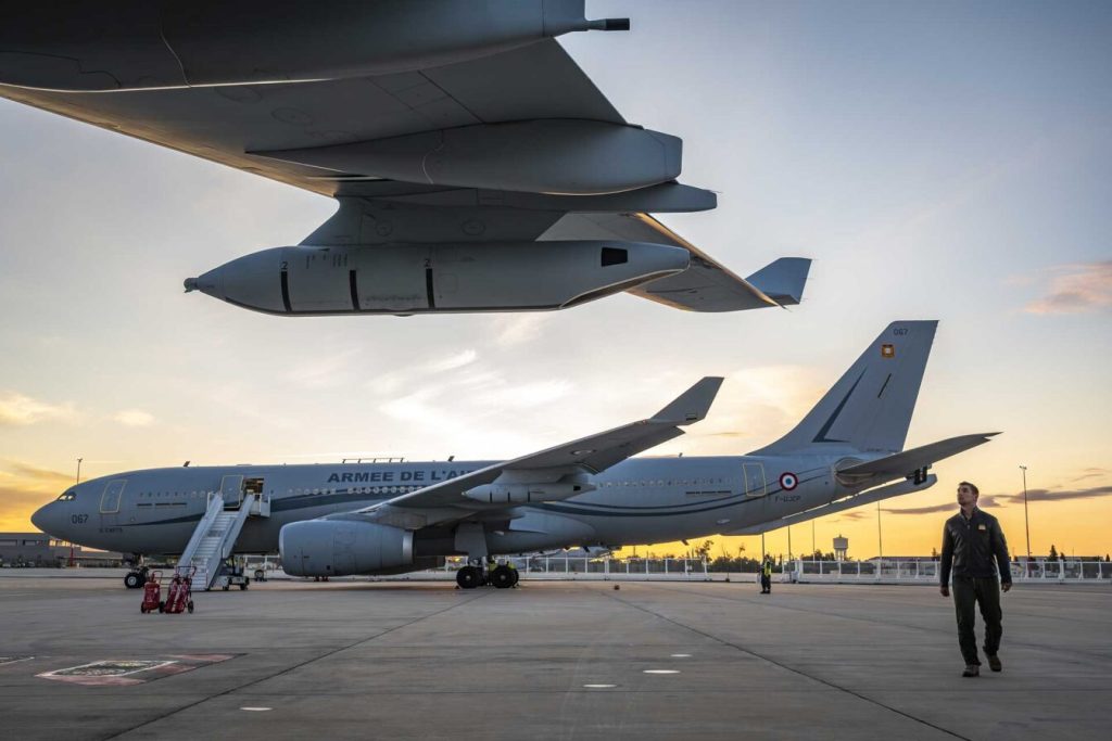 Guerre des drones et brouillage russe : comment l’Awacs français devient le bouclier de l’OTAN