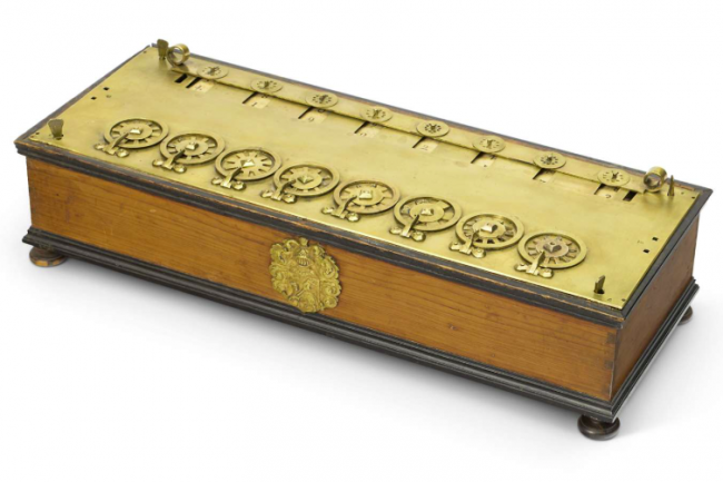 Telex : Une Pascaline mise en vente chez Christie's, Zscaler rachète Splx, Chômage partiel chez Soitec