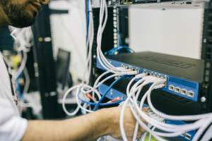 Les entreprises restent empêtrées dans la dette technologique