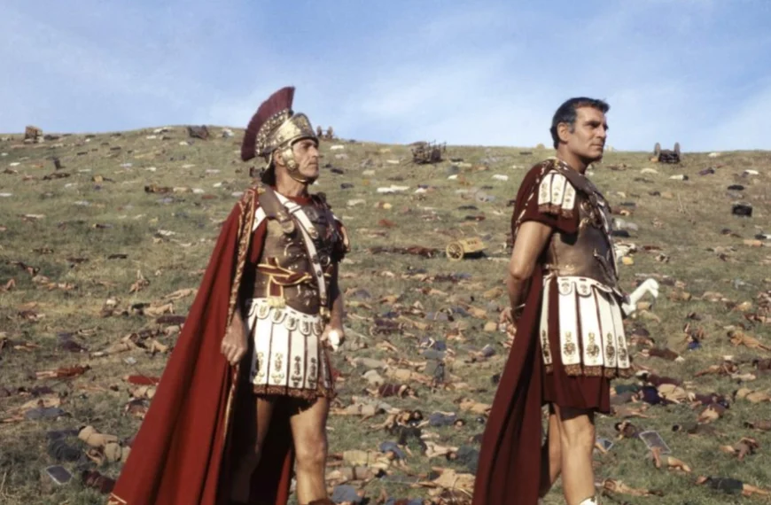 Sorti il y a 65 ans, ce film renferme l’une des plus grandes batailles jamais filmées : il a réuni… 8000 acteurs pour un résultat épique !