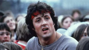 “Entre lui et moi” Sylvester Stallone et cette autre star de Hollywood ne peuvent plus se voir, et ça fait 51 ans que ça dure… Il l’a évincée de ce film !
