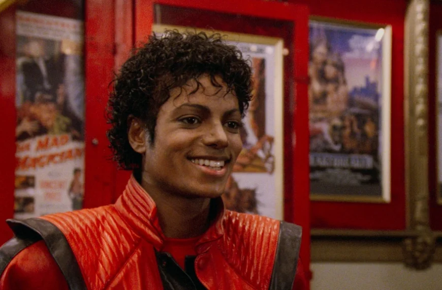 "C'est le feu !" La bande-annonce du film sur Michael Jackson fait hurler les fans