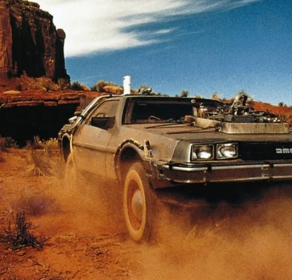 Si vous arrêtez Retour vers le fFutur 3 à la 27 minutes et 50 secondes, vous verrez trois cow-boys qui sont de grandes légendes des films de Western