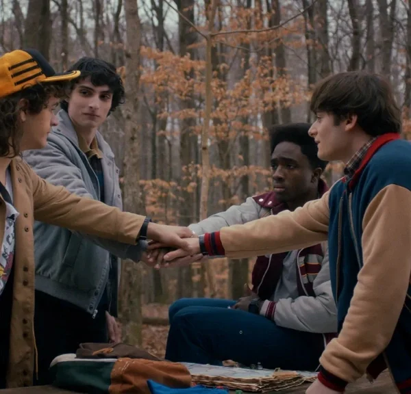 “Je m’en fiche” La star de Stranger Things n’en a plus rien à faire des critiques, elle assume d’être un “punching-ball” et répond à ses détracteurs