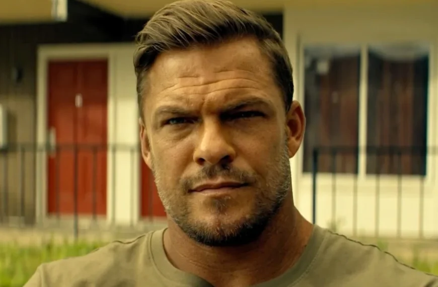 La star de la série Reacher ne se lasse jamais de l’action : l’acteur refait parler les poings dans ce film survolté sur Prime Video