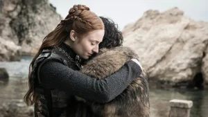 Ces deux stars, frère et sœur dans Game of Thrones, jouent un couple dans un autre film et ça a été un enfer pour les scènes romantiques