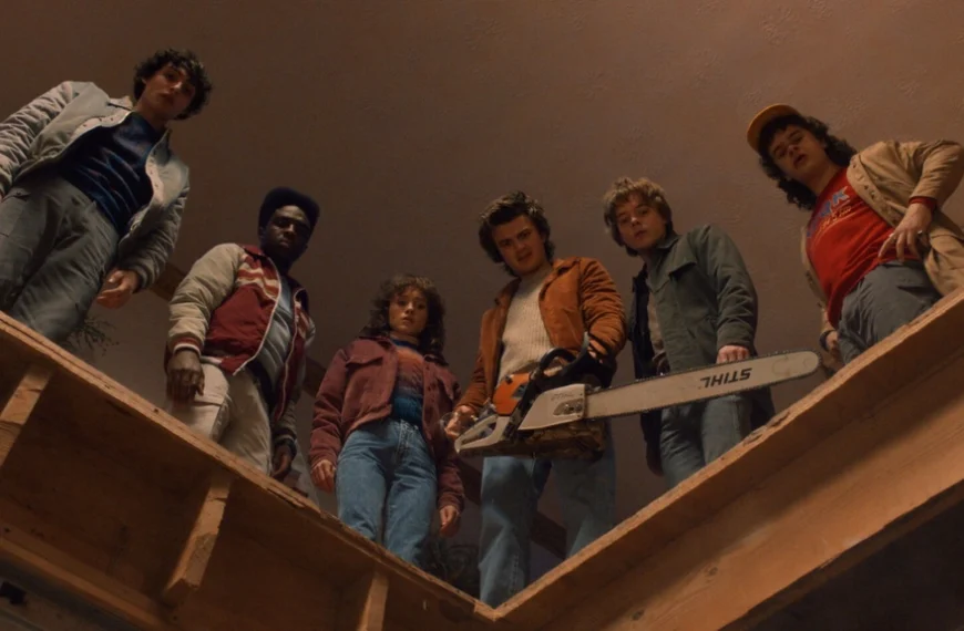 Stranger Things : "J'en ai parlé ouvertement" L'une des stars de la série a été surprise par la manière dont elle a été traitée sur le tournage