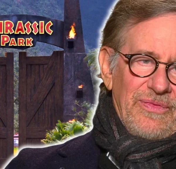 "Il ne figure même pas dans mon top 5 des films" Steven Spielberg admet qu'il n'est pas particulièrement fier de Jurassic Park
