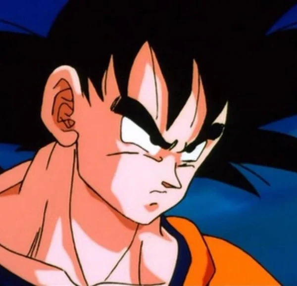 Akira Toriyama a demandé à ses fans de concevoir une nouvelle tenue pour Goku. Il a choisi la meilleure et en a fait un dessin