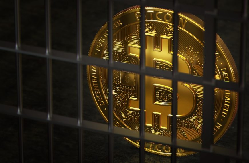 Ce milliardaire a vendu l’intégralité de ses bitcoins dans la panique, rien ne va plus