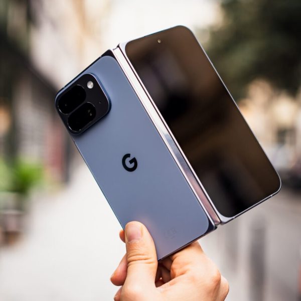 Avec les Pixel 10, Google sort la tête de sa niche