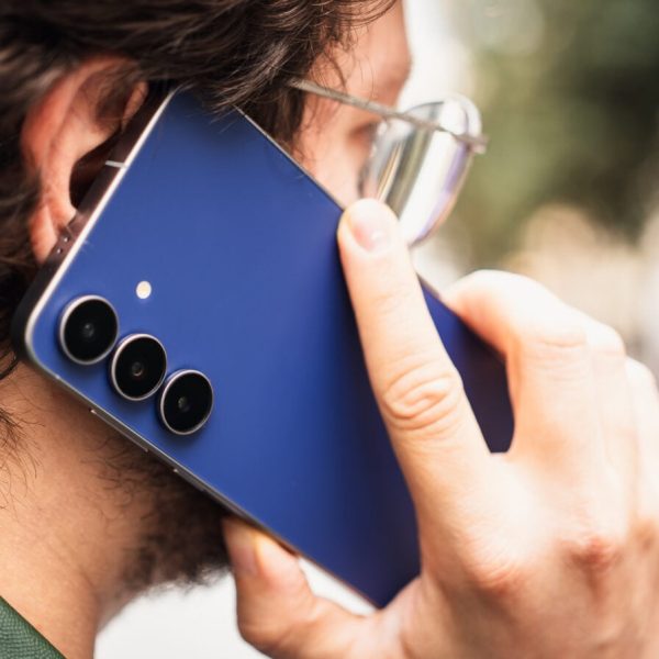 Comment enregistrer un appel téléphonique avec votre Samsung Galaxy S25 ?