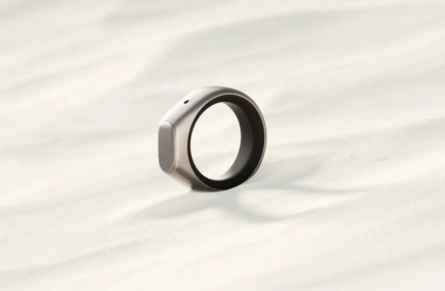 Stream Ring : l’inquiétante bague connectée qui enregistre et imite votre voix