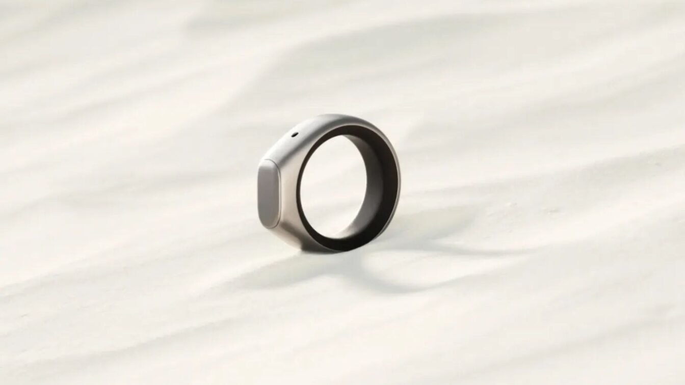 Stream Ring : l’inquiétante bague connectée qui enregistre et imite votre voix