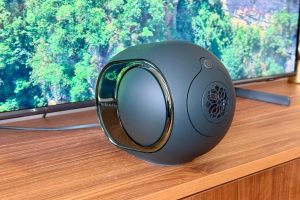 Test Devialet Phantom Ultimate 98 dB : la puissance maîtrisée dans un écrin miniature