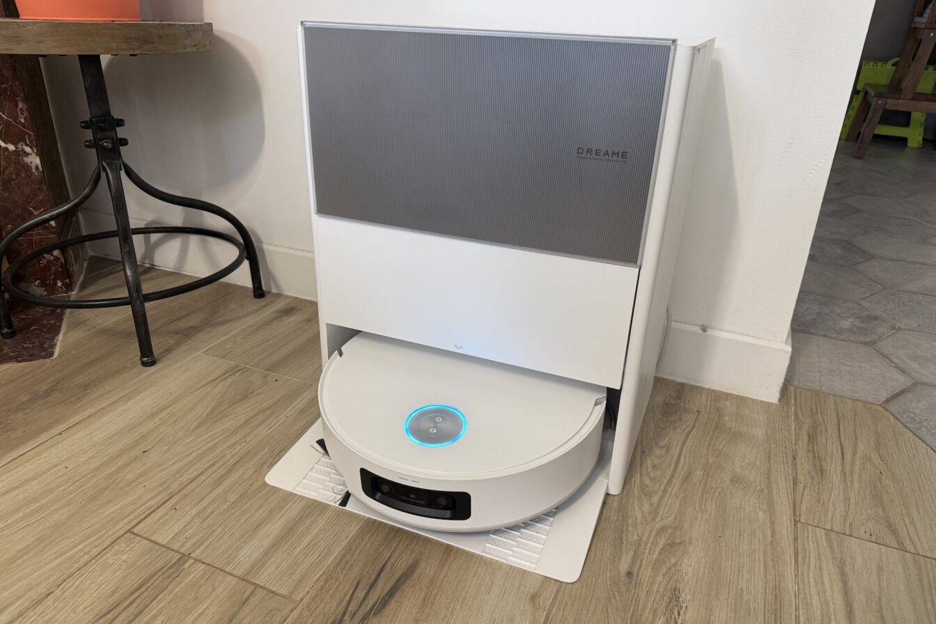 Test Dreame Aqua10 Ultra Roller : l’aspirateur robot qui bichonne la serpillère pour prendre soin de la maison