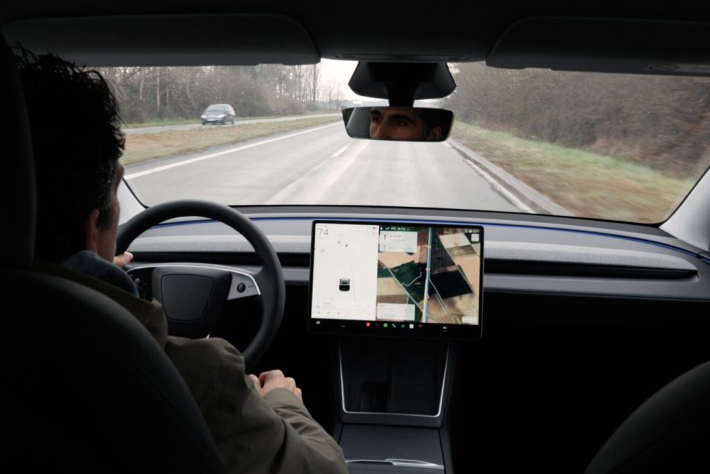 CarPlay pourrait finalement arriver dans les Tesla !