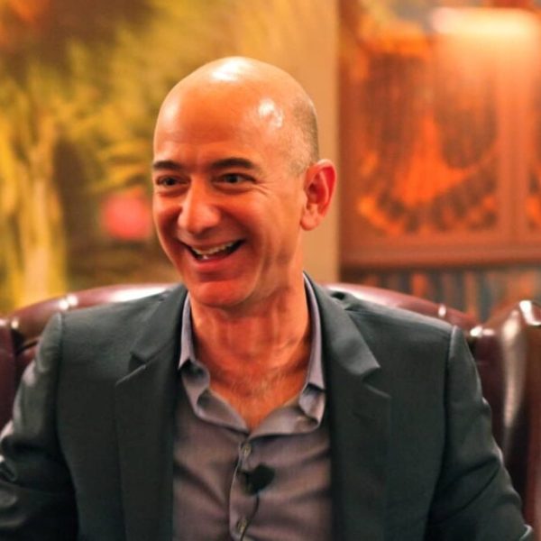 Jeff Bezos reprend du service au sein d’une start-up spécialisée en IA