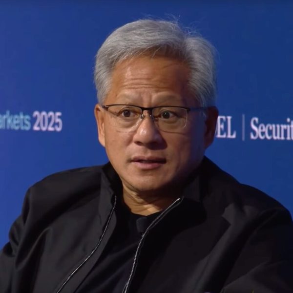 « La Chine va remporter la course à l’IA » : le patron de Nvidia tire la sonnette d’alarme