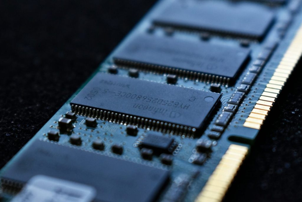 Smartphones, PC, consoles… Tout va coûter plus cher, et c’est la faute de l’IA