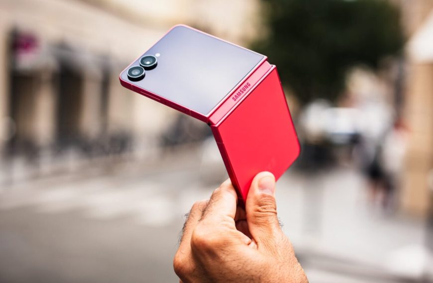 Samsung Galaxy Z Flip7 : il y a ceux qui l’achètent à 1 202 €… et les plus malins, à 611 €