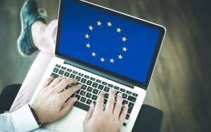 L’Europe pourrait rétropédaler et exploiter vos données personnelles pour booster sa compétitivité en IA