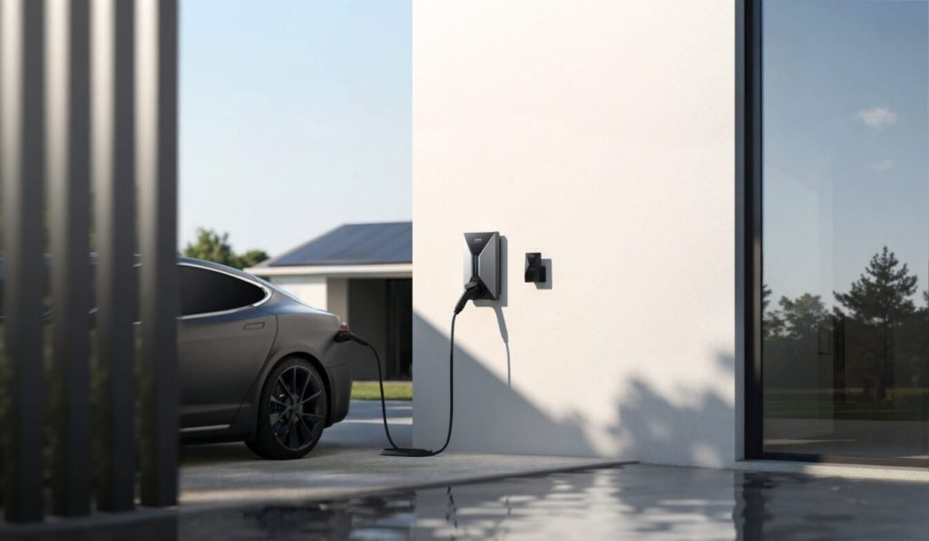 Anker lance son premier chargeur pour voitures électriques, il est boosté à l’IA