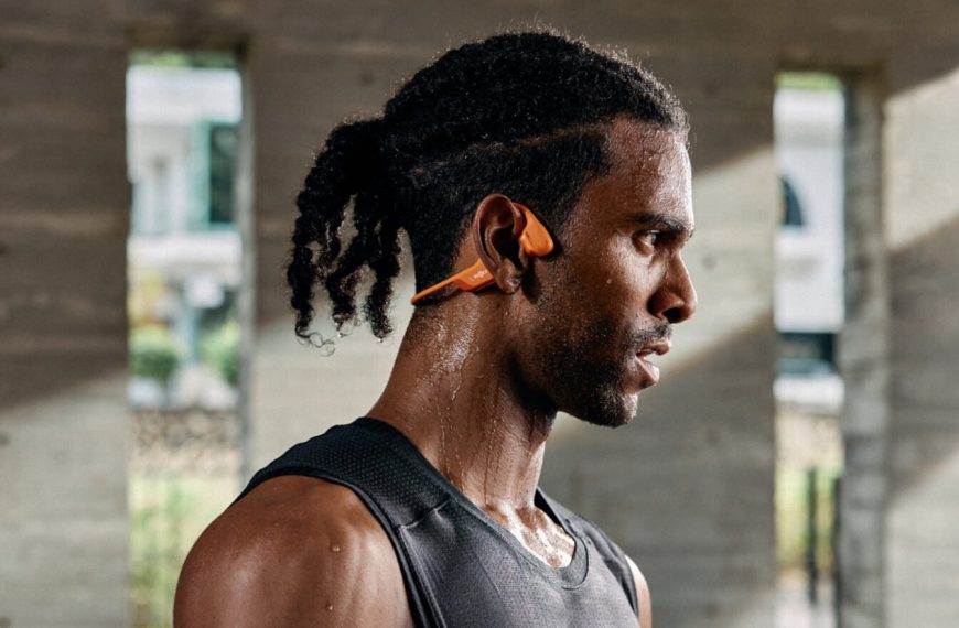 Fini les AirPods qui tombent pendant la course à pied, le casque Shokz à -40% se vend par palettes 😱