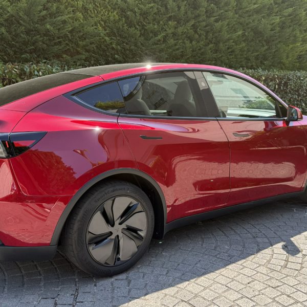 Essai Model Y propulsion 2025 : le SUV électrique de Tesla est-il toujours aussi convaincant ?