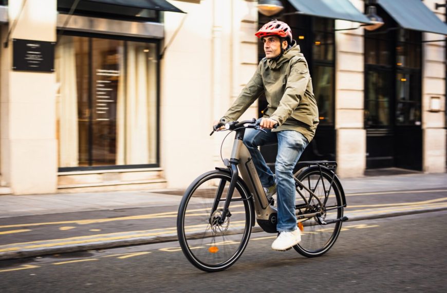 Test Decathlon LD 940E : la star des vélos électriques de la marque s’améliore encore