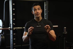 Tibo InShape laisse son image et sa voix à la portée de tous sur Sora : après le coup de pub, un vide juridique ?