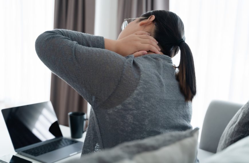 Vertiges, nausées, fatigue : et si votre smartphone était le coupable ? Voici comment remédier au mal des écrans