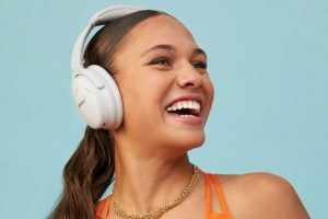 La grosse dinguerie du Black Friday est là : c’est le prix de ce casque Bose QC SC (-50%) 🤯