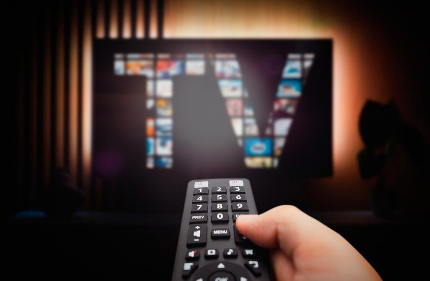 Comment accéder à vos chaînes TV françaises préférées depuis l’étranger ?