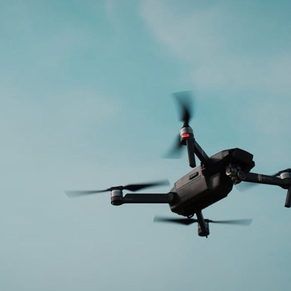 Guerre aux drones : la France veut changer la loi pour mieux se défendre