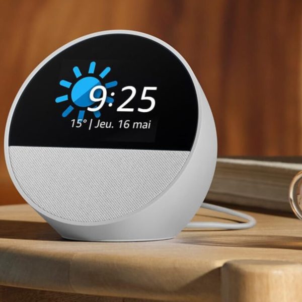 Les enceintes Echo Dot et Spot sont à zéro marge, Amazon veut équiper la France entière 🎁