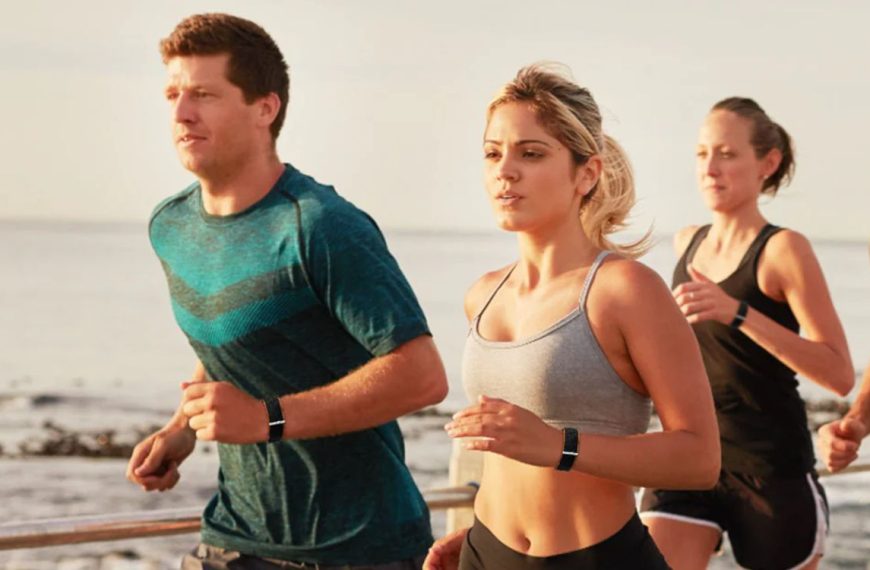 Ce bracelet stimule son utilisateur avec de l’électricité, mais personne n’a le coup de foudre