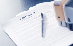 Ces 3 feuilles de papier valent 4 millions de dollars, c’est le contrat qui a mené à la création d’une des plus grosses entreprises du monde