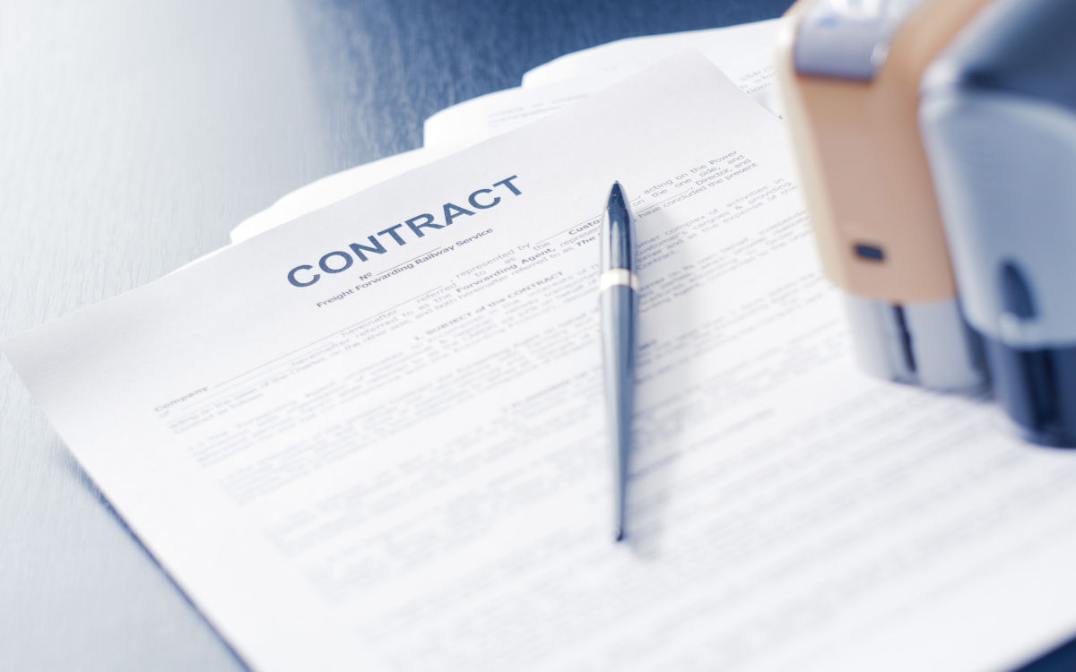 Ces 3 feuilles de papier valent 4 millions de dollars, c’est le contrat qui a mené à la création d’une des plus grosses entreprises du monde