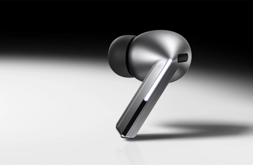 Galaxy Buds 3 Pro : pour le Black Friday, les écouteurs Samsung sont à moitié prix