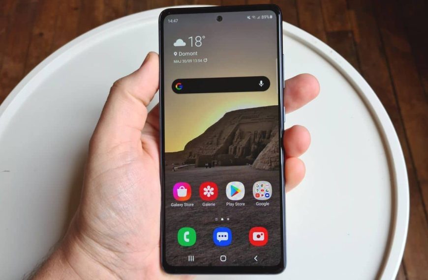 Un Samsung Galaxy S très populaire devient obsolète, il obtient son ultime mise à jour