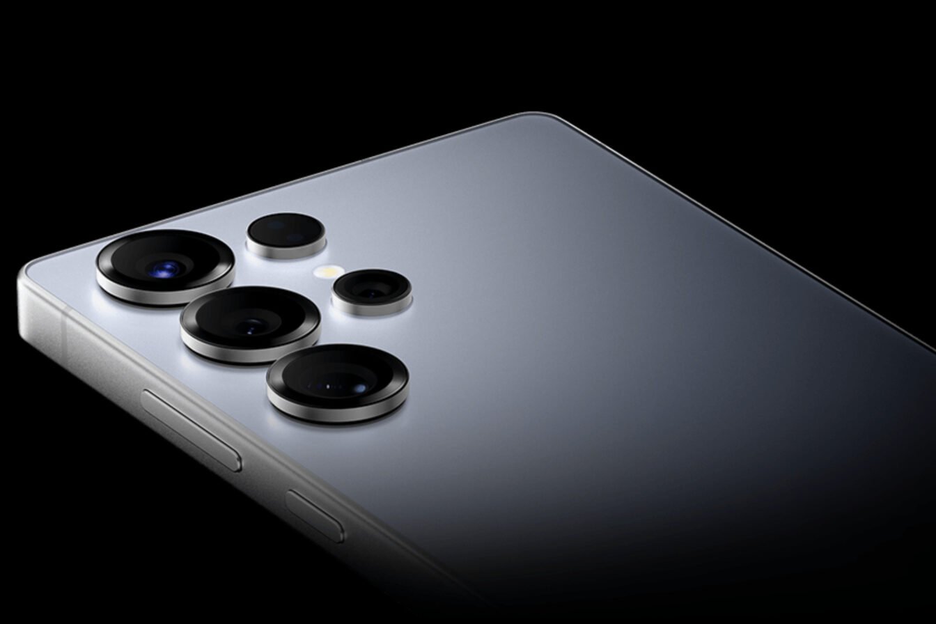 Galaxy S25 Ultra : Samsung en furie, la version ultra luxe à -50% pour clouer le bec aux iPhone 🤯