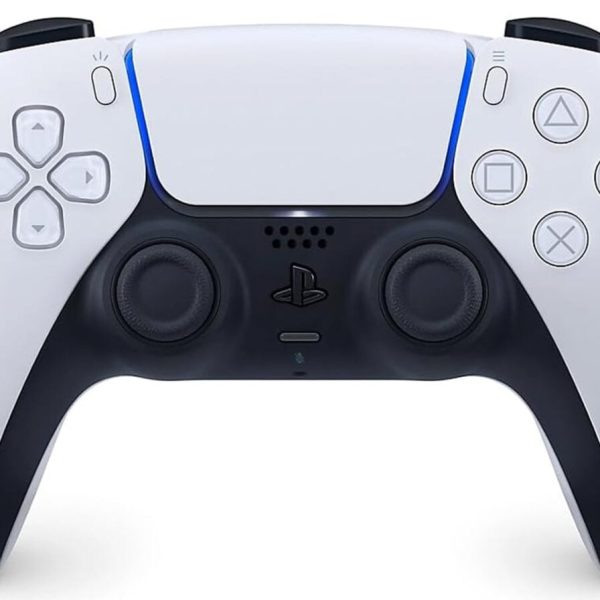 Sony a des millions de manettes DualSense à écouler, Amazon les vend à prix coûtant 😱