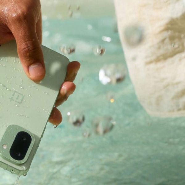 OnePlus termine 2025 en force : smartphone, tablette et montre débarquent juste avant Noël