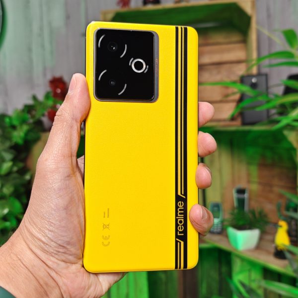 Test Realme GT 7T : un smartphone plaisant, surtout pour les joueurs